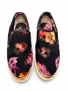 Ted Baker London Malbeck Dark Floral Slip-On Shoes Size 5